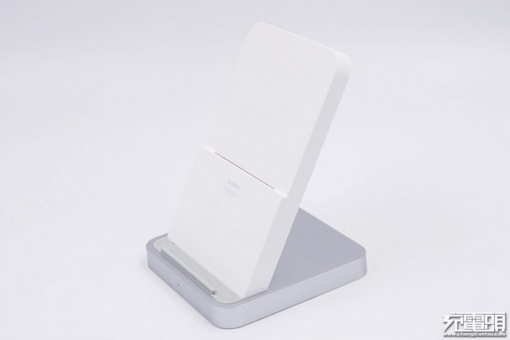 Xiaomi 30W Vertical Air-Cooled Wireless Charger Teardown Review-Chargerlab