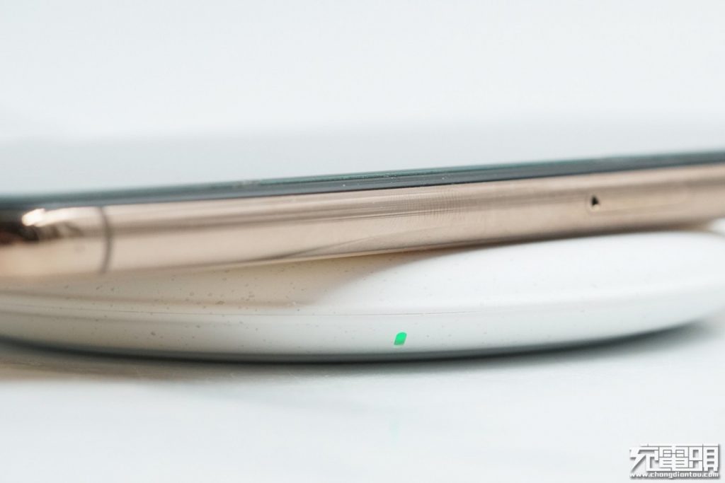 UGREEN Wireless Charging Pad (CD186) Teardown Review-Chargerlab