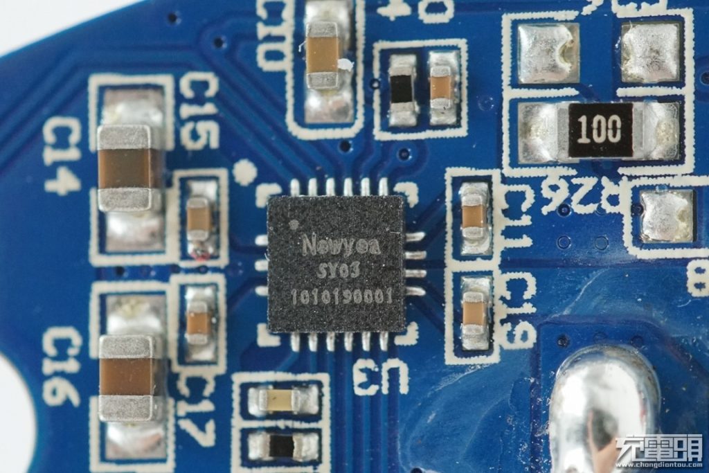 UGREEN Wireless Charging Pad (CD186) Teardown Review-Chargerlab