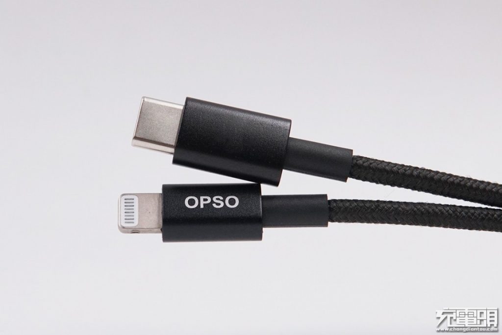 OPSO 20cm USB-C to Lightning Short Braided Cable Review: Perfect Companion for Power Banks-Chargerlab