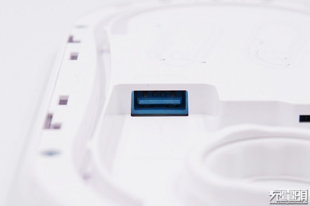 Anker PowerWave+ Pad with Watch Holder Teardown Review-Chargerlab