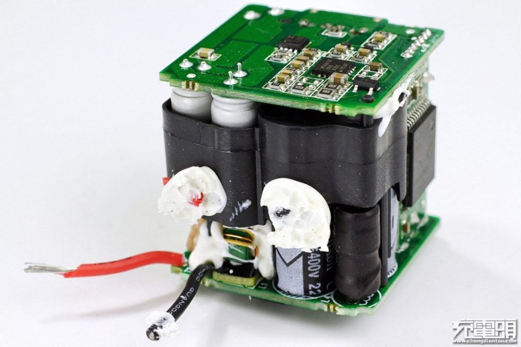 Anker PowerPort Atom PD 1 30W GaN Charger Teardown Review: Tiny Beast-Chargerlab