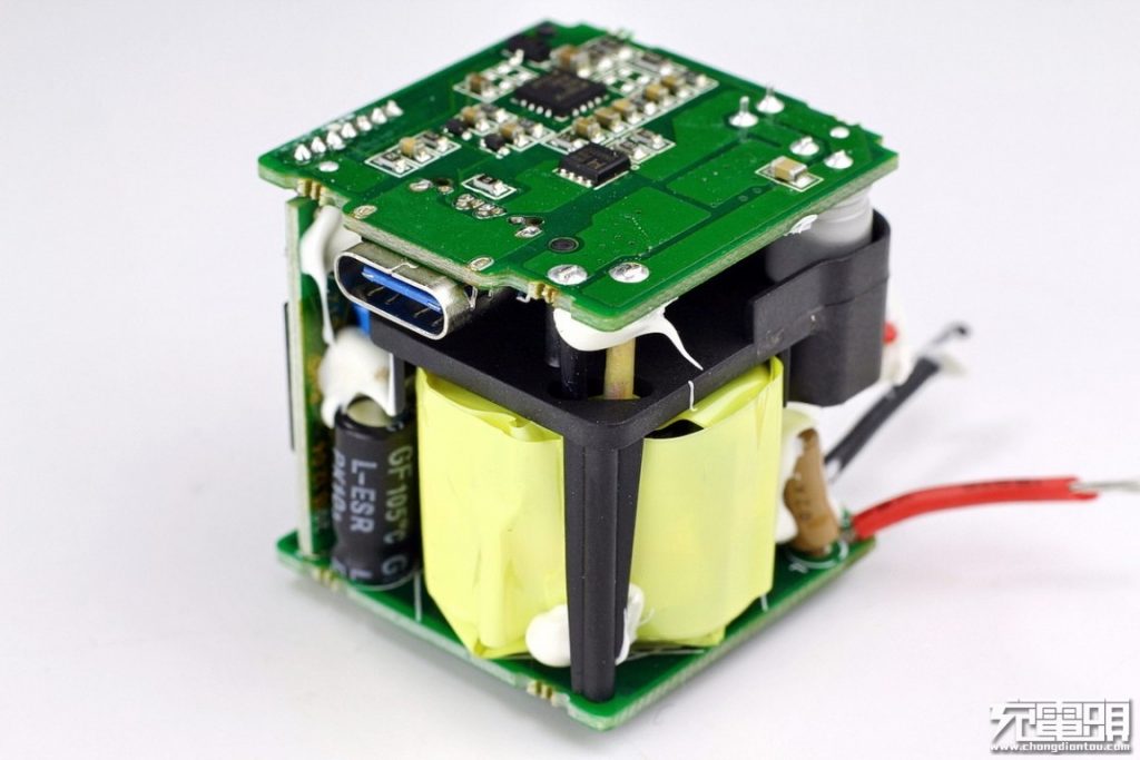 Anker PowerPort Atom PD 1 30W GaN Charger Teardown Review: Tiny Beast-Chargerlab