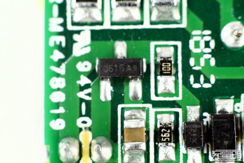 Anker PowerPort Atom PD 1 30W GaN Charger Teardown Review: Tiny Beast-Chargerlab