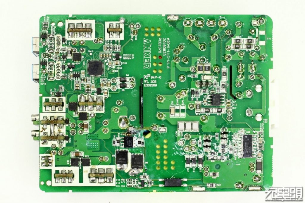 Anker PowerPort Atom PD 4 100W A2041 Teardown Review-Chargerlab