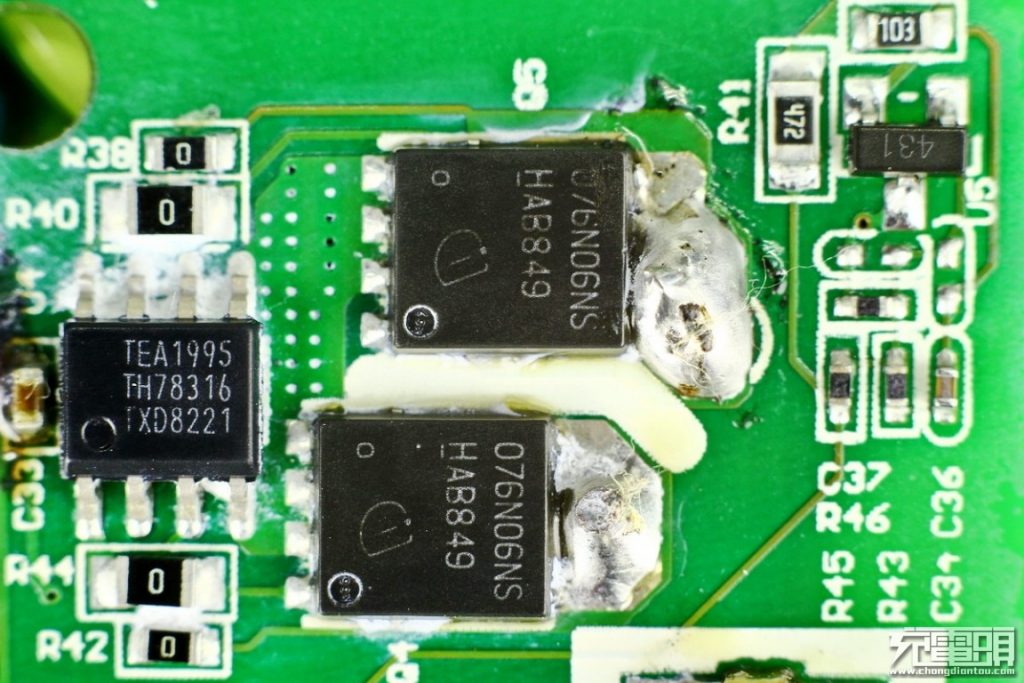 Anker PowerPort Atom PD 4 100W A2041 Teardown Review-Chargerlab