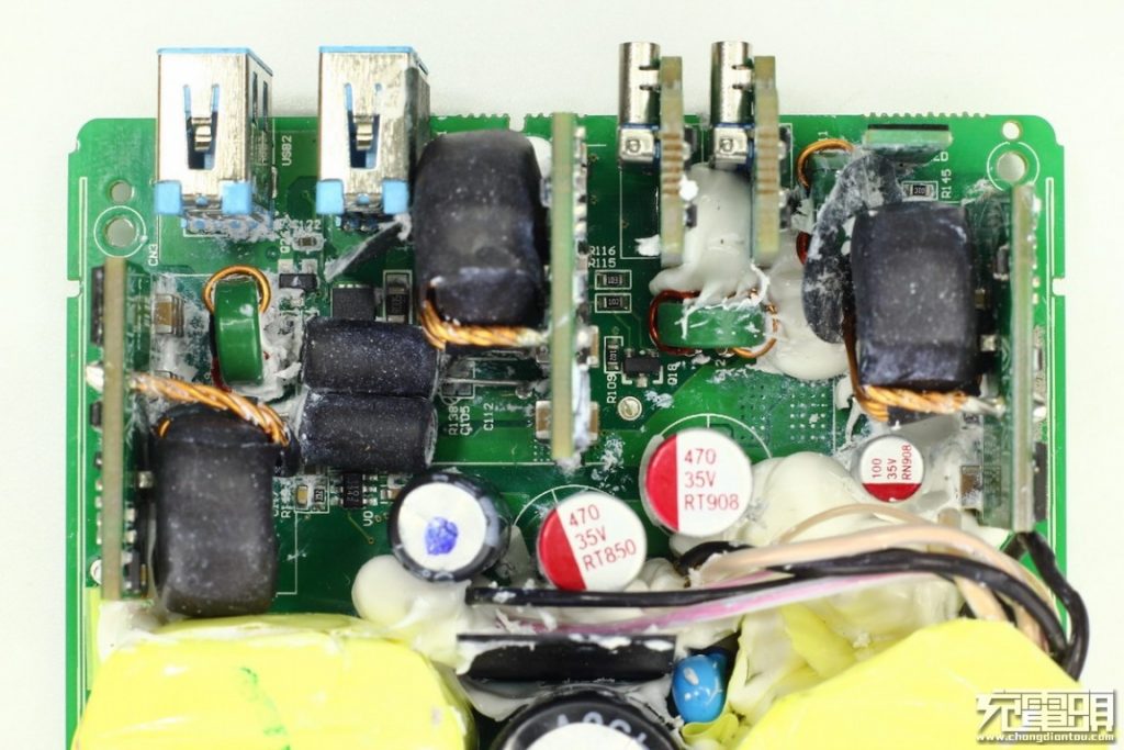 Anker PowerPort Atom PD 4 100W A2041 Teardown Review-Chargerlab