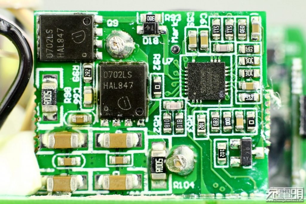 Anker PowerPort Atom PD 4 100W A2041 Teardown Review-Chargerlab