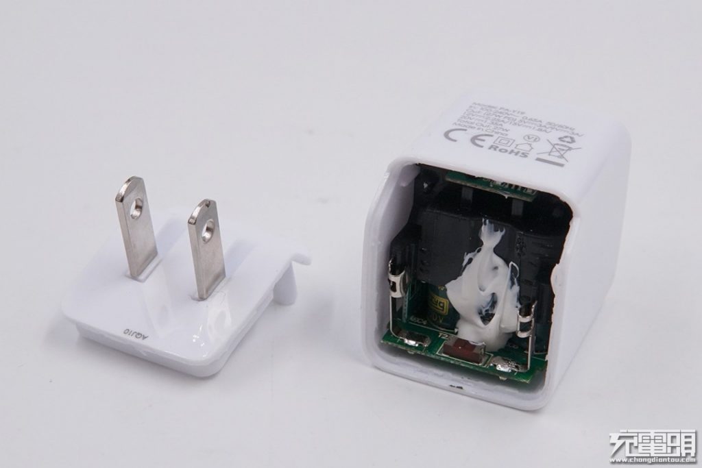 AUKEY PA-Y19 27W PD Charger Teardown Review: GaNFast Inside-Chargerlab