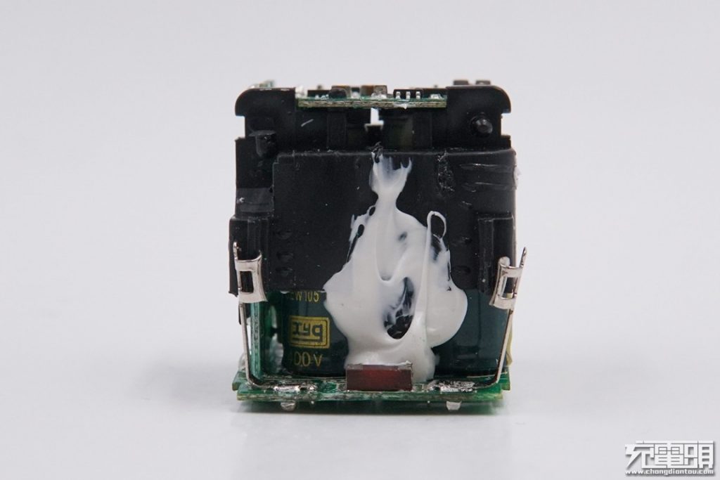 AUKEY PA-Y19 27W PD Charger Teardown Review: GaNFast Inside-Chargerlab