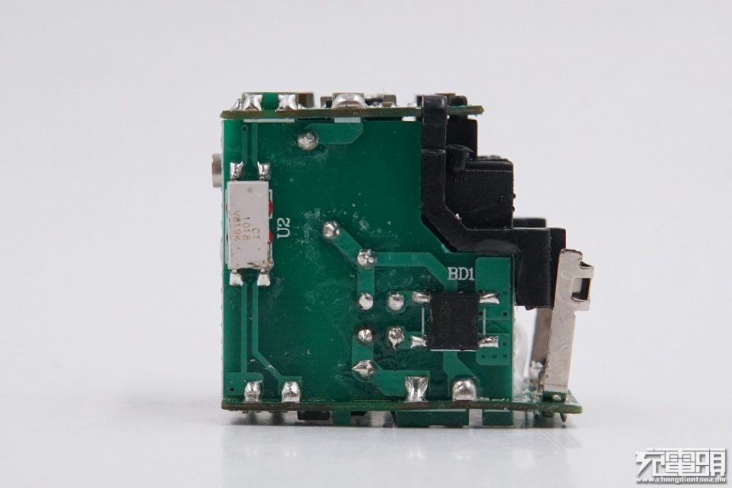 AUKEY PA-Y19 27W PD Charger Teardown Review: GaNFast Inside-Chargerlab