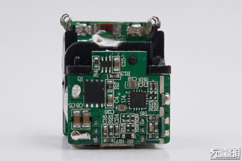 AUKEY PA-Y19 27W PD Charger Teardown Review: GaNFast Inside-Chargerlab