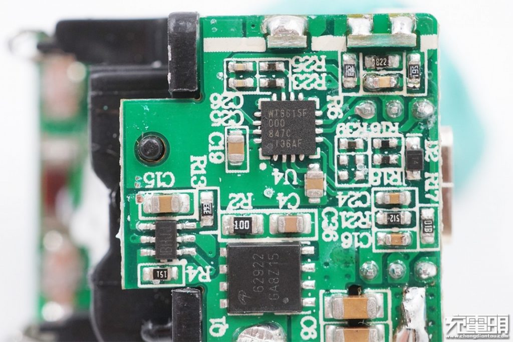 AUKEY PA-Y19 27W PD Charger Teardown Review: GaNFast Inside-Chargerlab