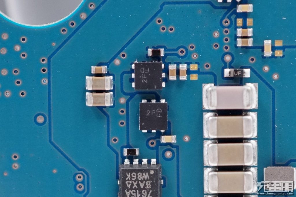 Samsung Wireless Charger Duo Pad (EP-P5200) Teardown Review-Chargerlab
