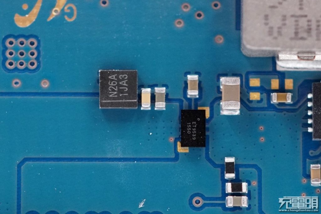 Samsung Wireless Charger Duo Pad (EP-P5200) Teardown Review-Chargerlab