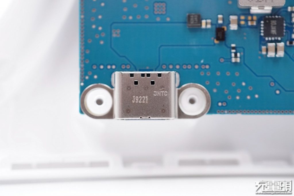 Samsung Wireless Charger Duo Pad (EP-P5200) Teardown Review-Chargerlab