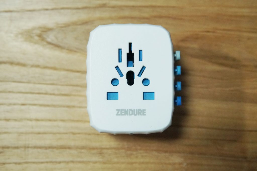 Zendure Passport GO GaN Hands-on Review: The Ultimate Global Travel Adapter-Chargerlab