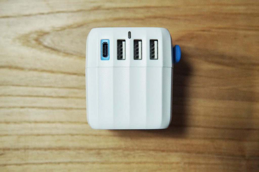 Zendure Passport GO GaN Hands-on Review: The Ultimate Global Travel Adapter-Chargerlab