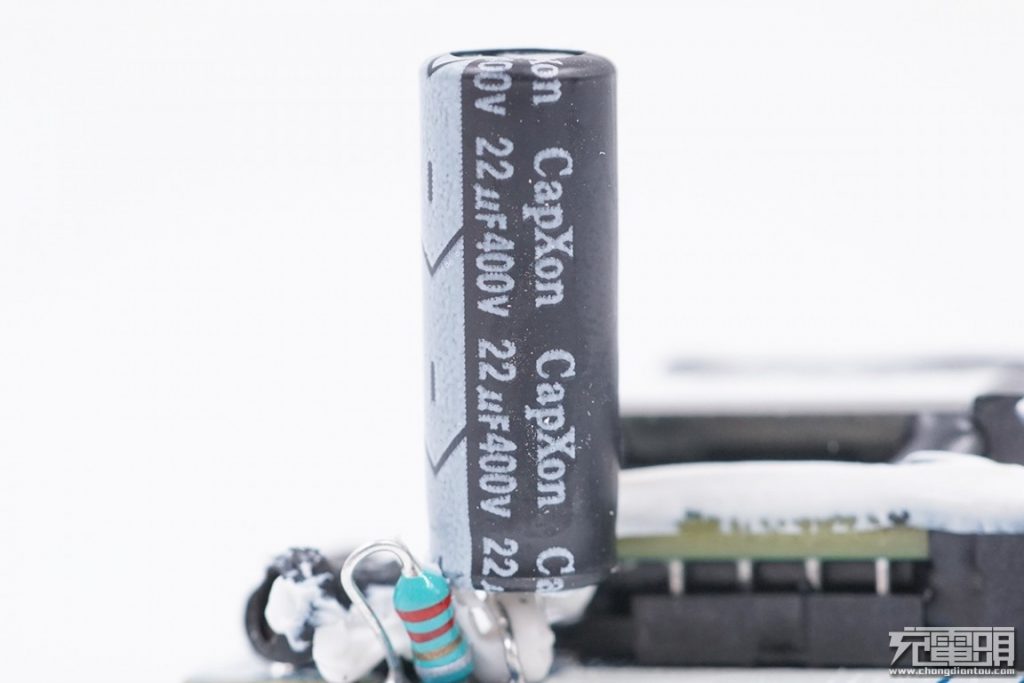 Samsung’s First USB-C Charger (EP-TA800) Teardown Review-Chargerlab