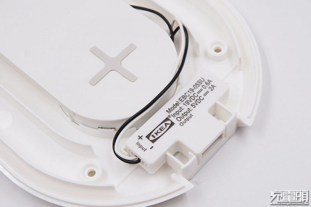 IKEA NORDMÄRKE Triple Wireless Charging Pad Teardown Review-Chargerlab