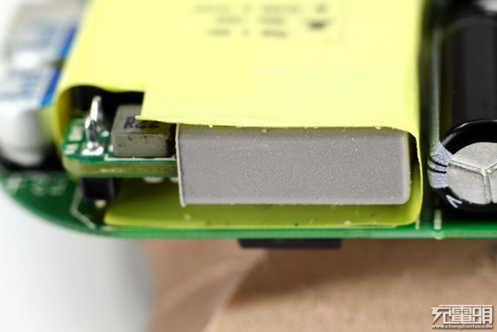 RAVPower 45W Ultrathin PD GaN Charger In-Depth Teardown Review-Chargerlab