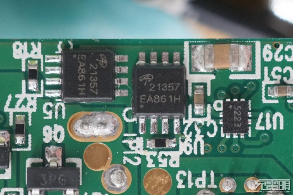 Mophie Powerstation Hub Teardown Review: All in One-Chargerlab