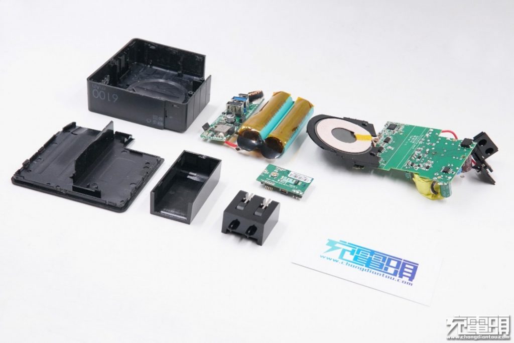 Mophie Powerstation Hub Teardown Review: All in One-Chargerlab