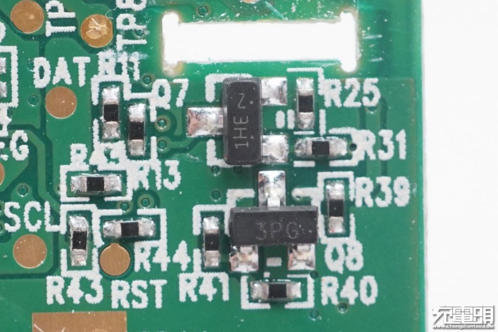 Mophie Powerstation Hub Teardown Review: All in One-Chargerlab