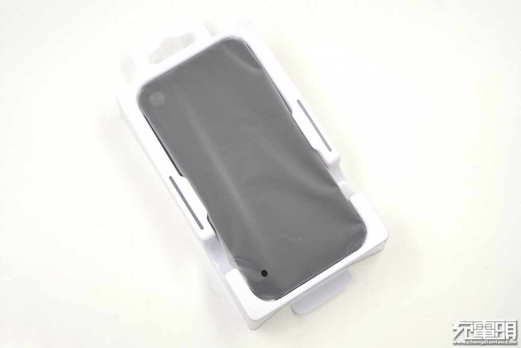 Belkin 30W BoostCharge Power Bank USB-C 20K Review-Chargerlab