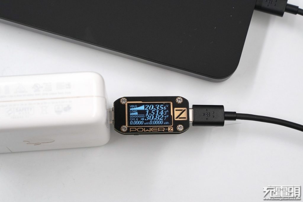 Belkin 30W BoostCharge Power Bank USB-C 20K Review-Chargerlab