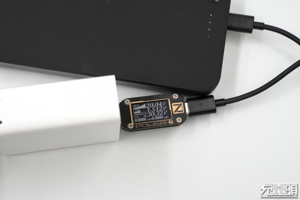 Belkin 30W BoostCharge Power Bank USB-C 20K Review-Chargerlab