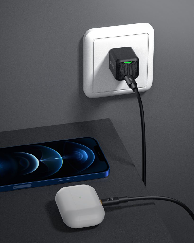 AOHI Magcube 30W, the World's Smallest 30W Fast Charger-Chargerlab