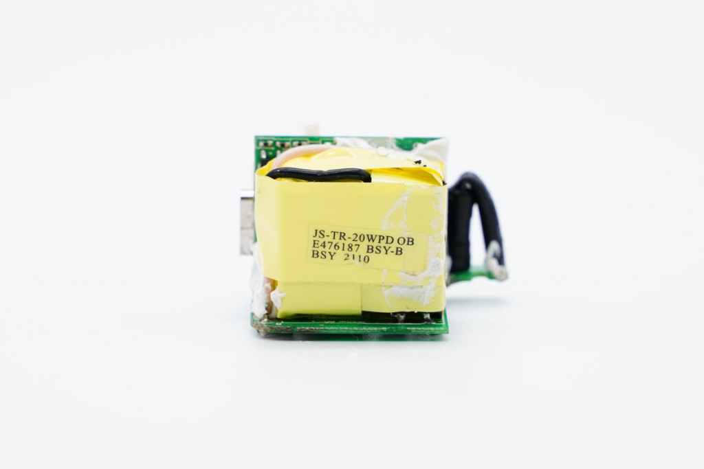 Teardown Report: ANKER Latest 20W PD Fast Charger-Chargerlab