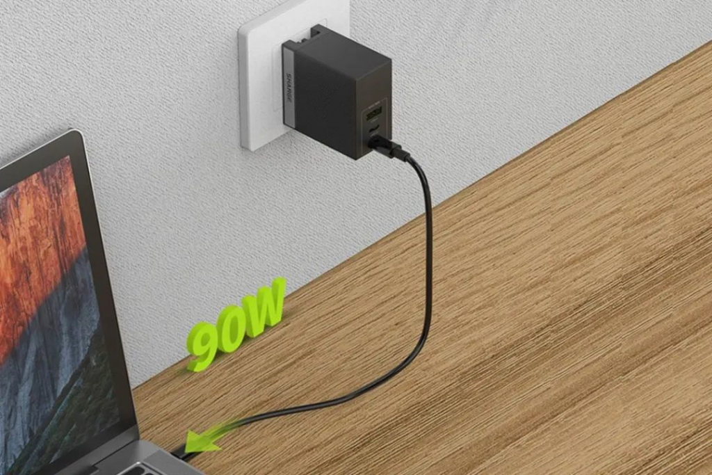 A picture containing electronics, indoor, computer
Description automatically generated