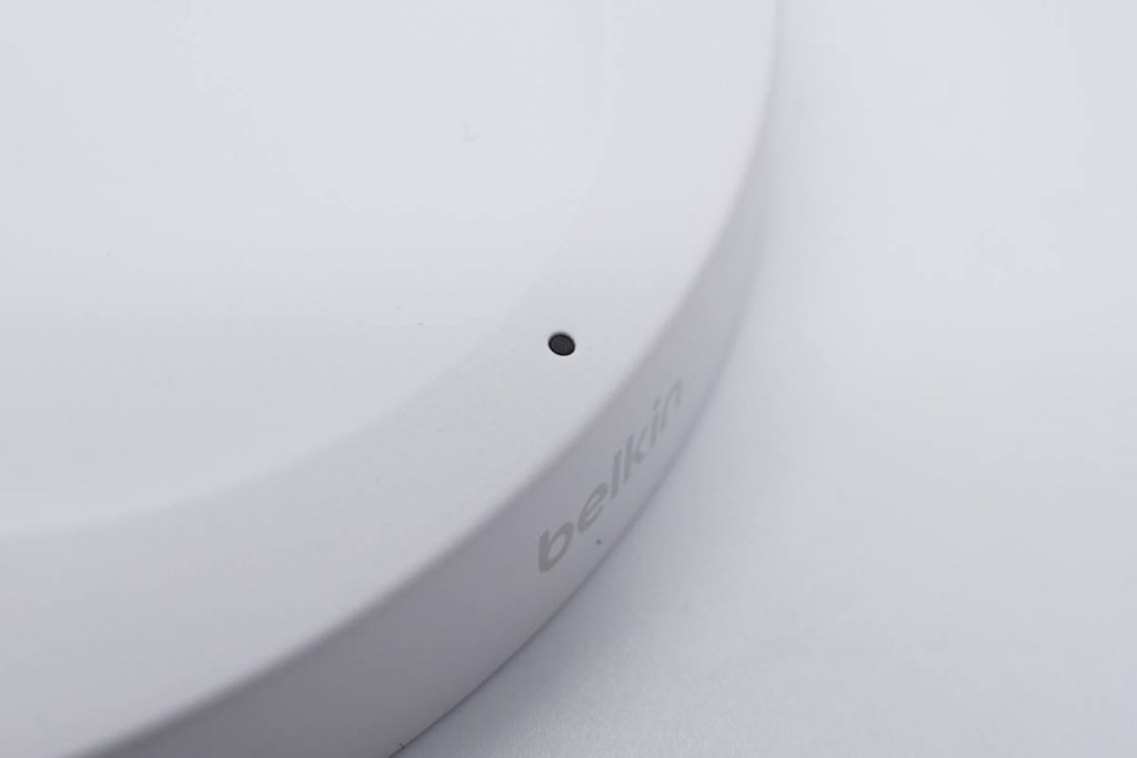 Teardown Report: Belkin MFM Certified Two-in-One 20W Wireless Charger-Chargerlab
