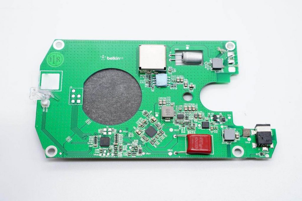 Teardown Report: Belkin MFM Certified Two-in-One 20W Wireless Charger-Chargerlab