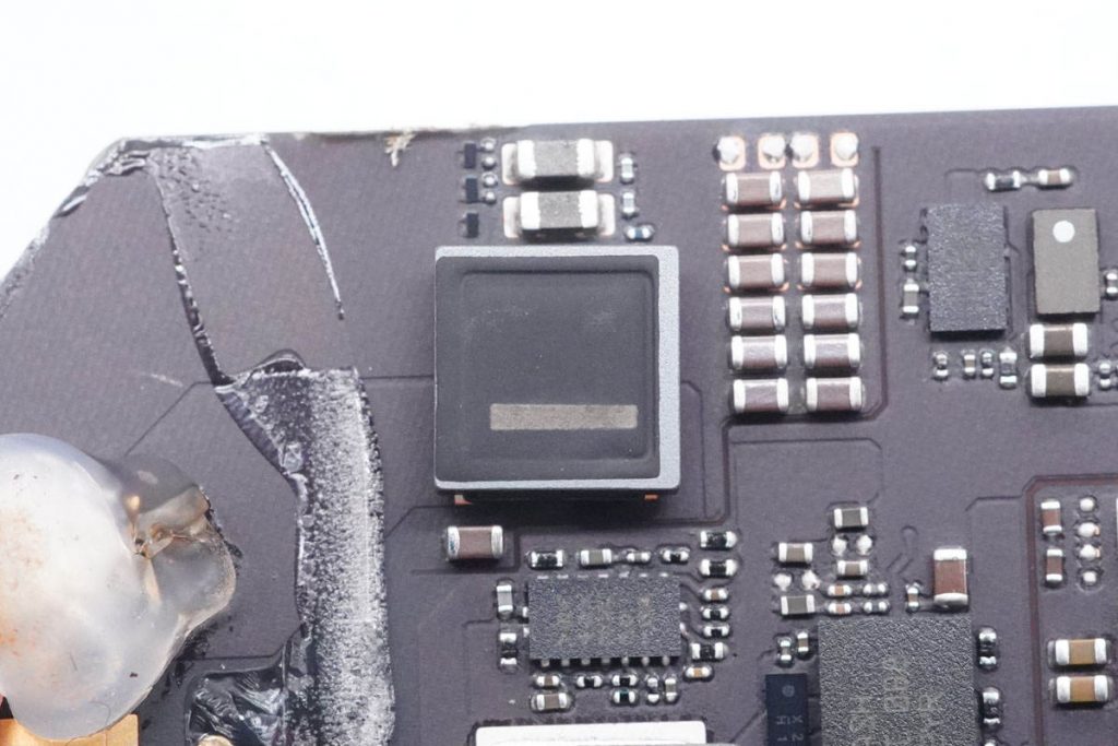 Teardown Report: Belkin MFM Certified Two-in-One 20W Wireless Charger-Chargerlab