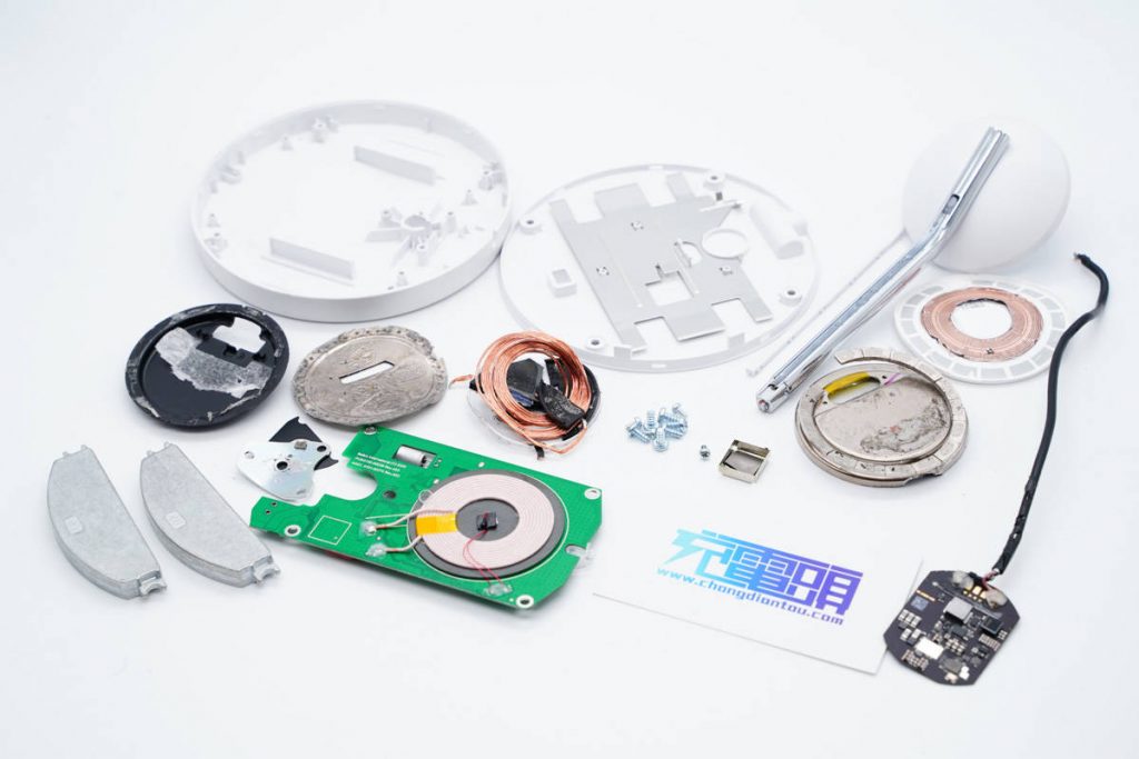 Teardown Report: Belkin MFM Certified Two-in-One 20W Wireless Charger-Chargerlab