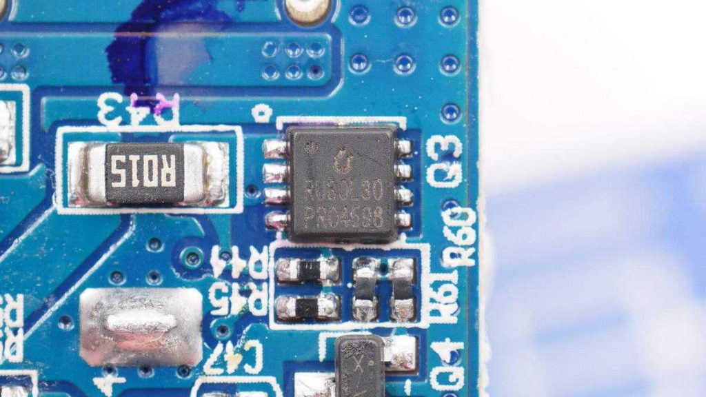 Teardown Report - UGREEN 40W Dual Type-c Port Fast Car Charger-Chargerlab