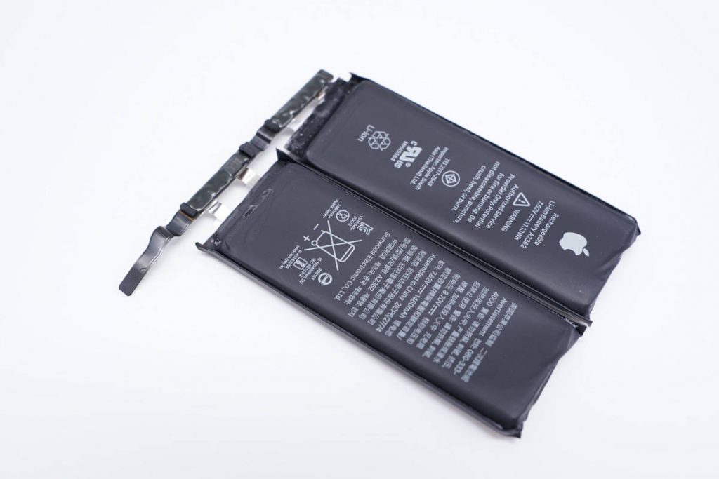 Latest Teardown of Apple MagSafe Battery Pack for iPhone 12 Series-Chargerlab