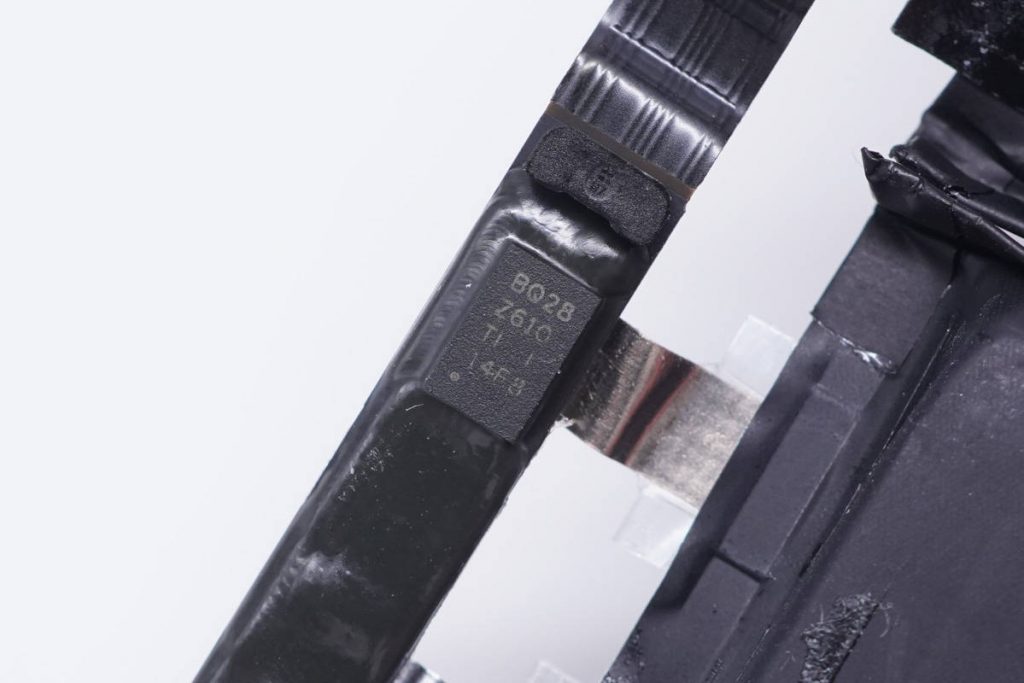 Latest Teardown of Apple MagSafe Battery Pack for iPhone 12 Series-Chargerlab