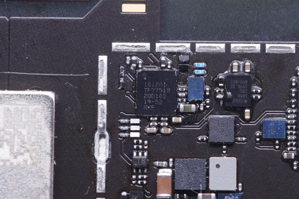 Latest Teardown of Apple MagSafe Battery Pack for iPhone 12 Series-Chargerlab