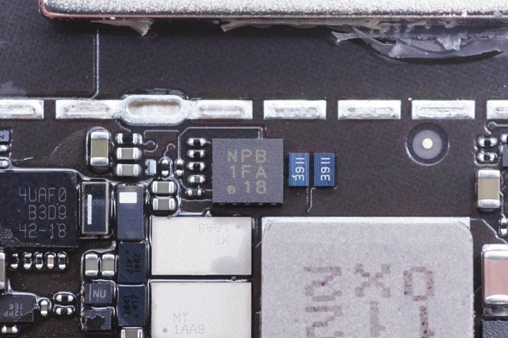Latest Teardown of Apple MagSafe Battery Pack for iPhone 12 Series-Chargerlab