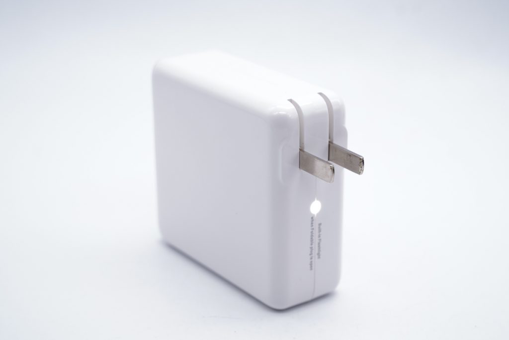 Teardown of L Lab Two-in-one 60W GaN Fast Charger With 10000mAh Power Bank-Chargerlab