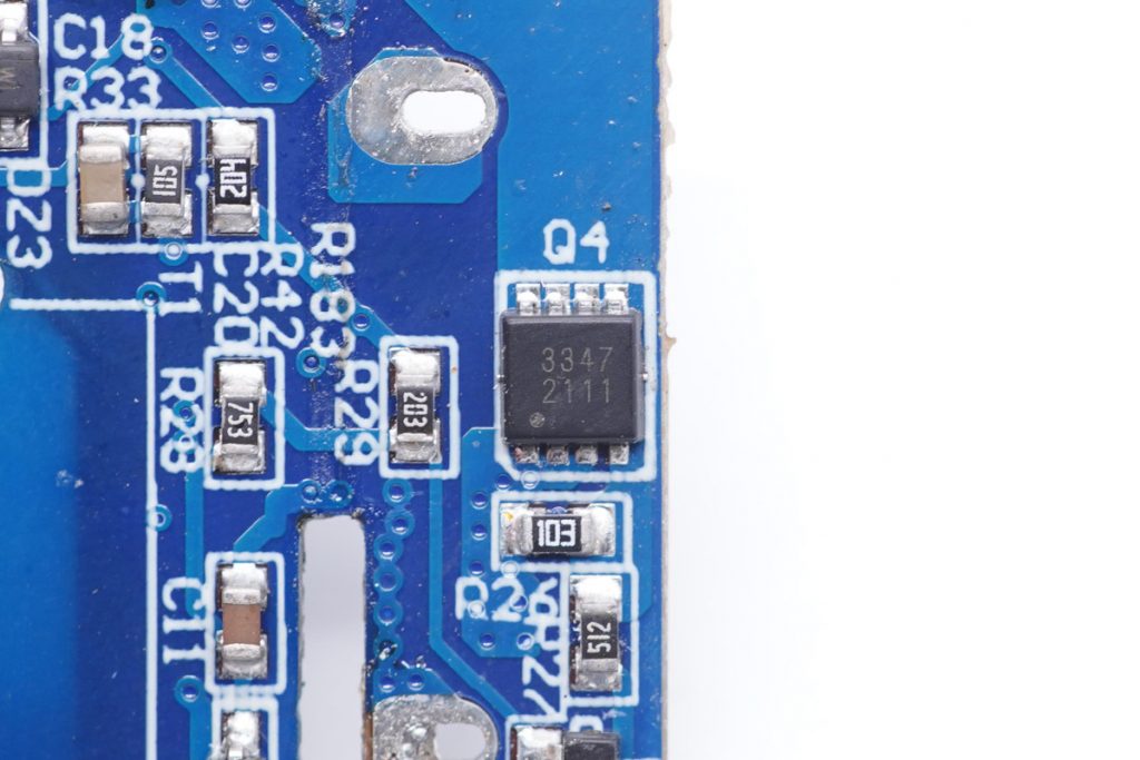 Teardown of L Lab Two-in-one 60W GaN Fast Charger With 10000mAh Power Bank-Chargerlab