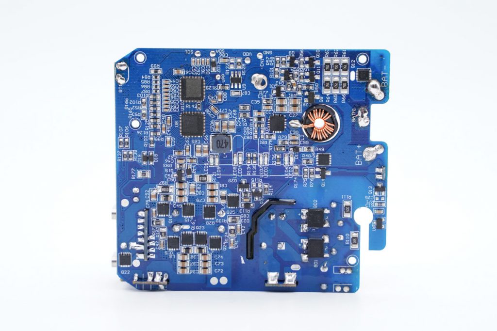 Teardown of L Lab Two-in-one 60W GaN Fast Charger With 10000mAh Power Bank-Chargerlab