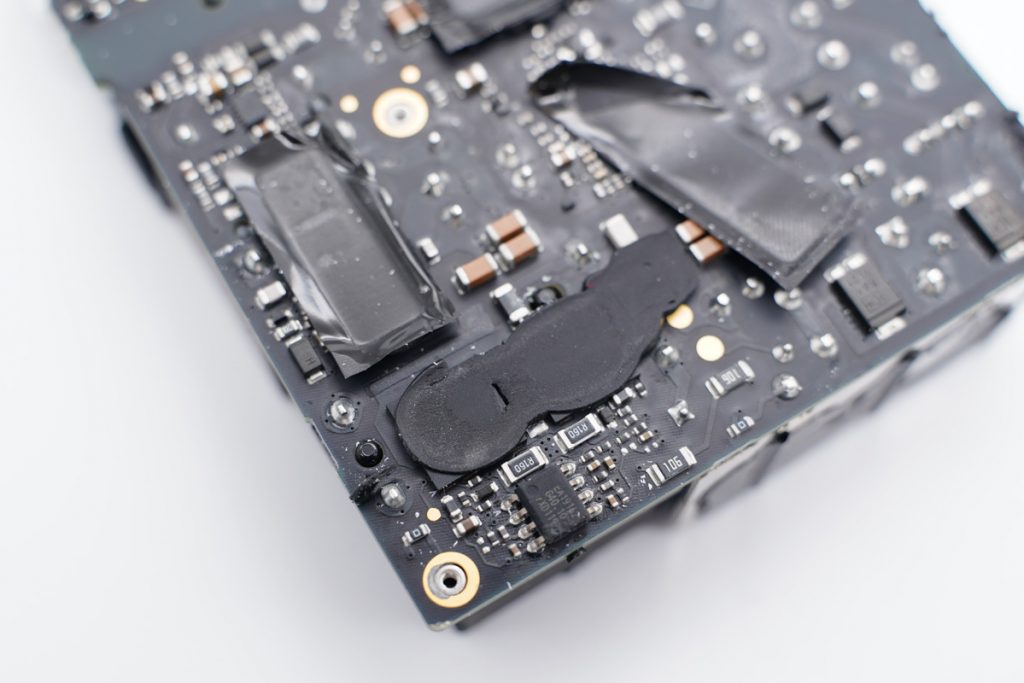 Teardown of Brand New Apple 140W USB-C GaN Charger-Chargerlab