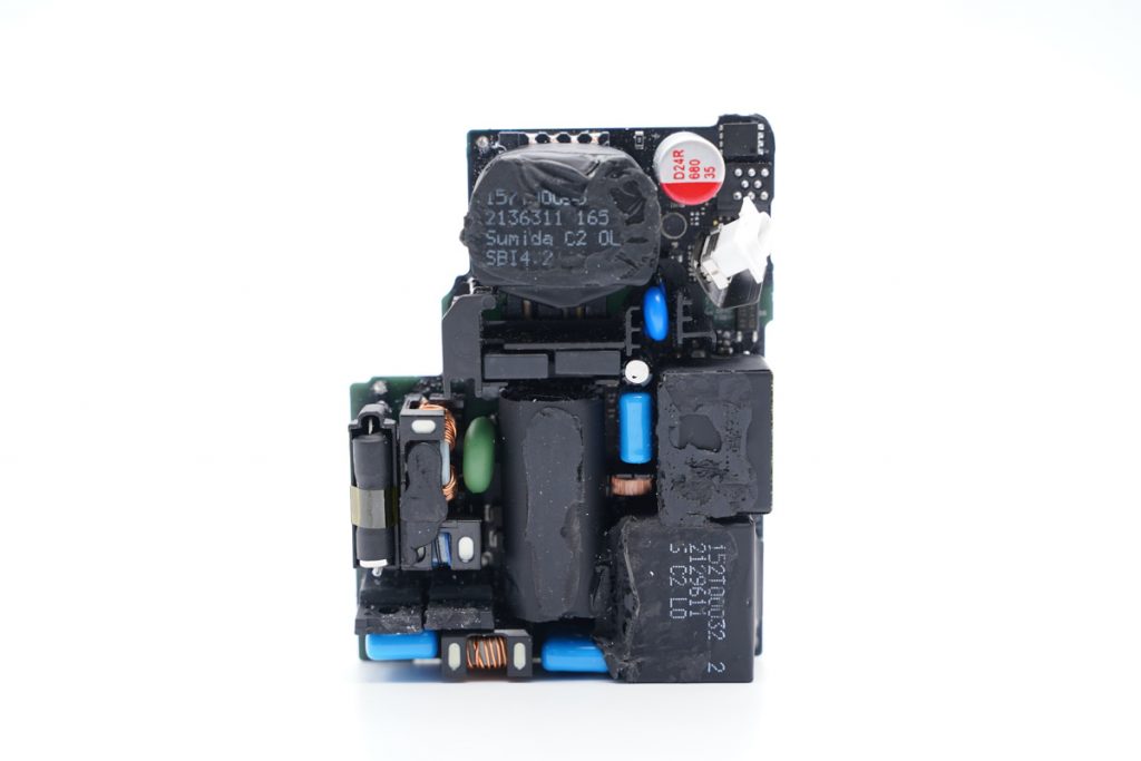 Teardown of Brand New Apple 140W USB-C GaN Charger-Chargerlab