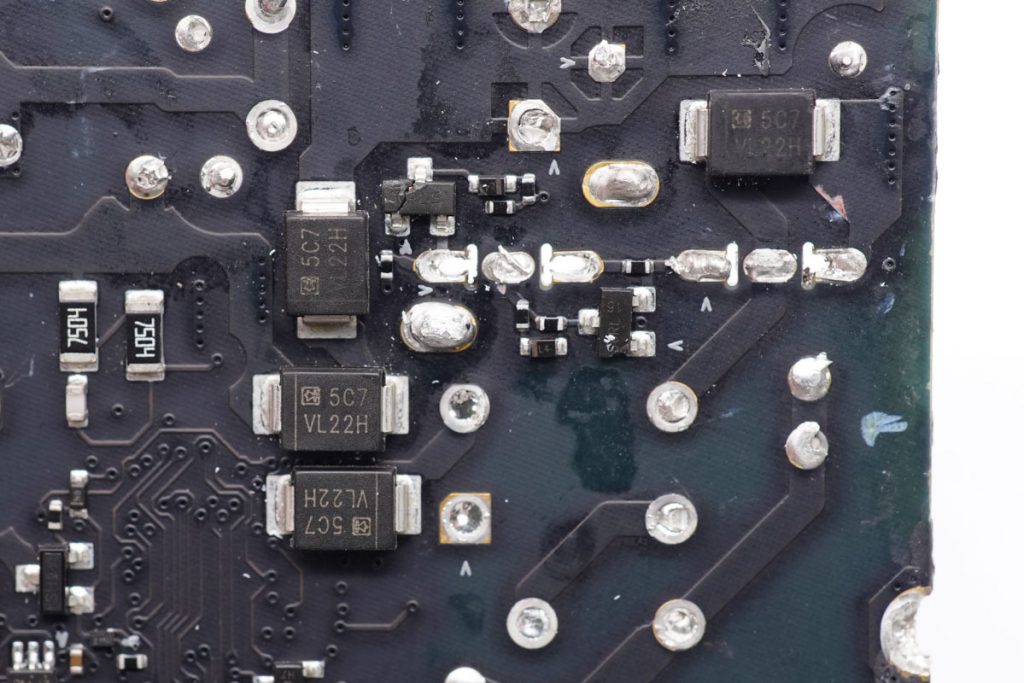 Teardown of Brand New Apple 140W USB-C GaN Charger-Chargerlab