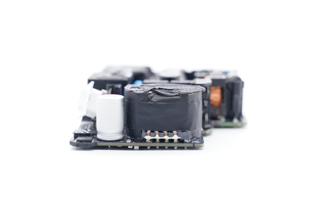 Teardown of Brand New Apple 140W USB-C GaN Charger-Chargerlab